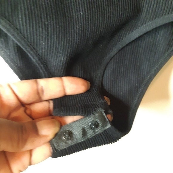 Zara seamless lace bodysuit - Picture 7 of 11